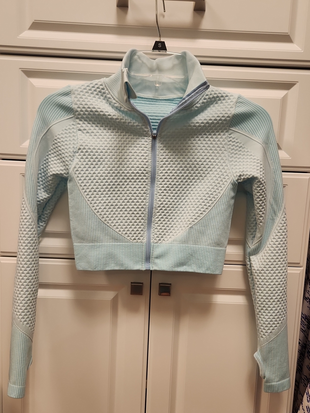 Cropped Light Mint Textured Zip-Up Crop Top